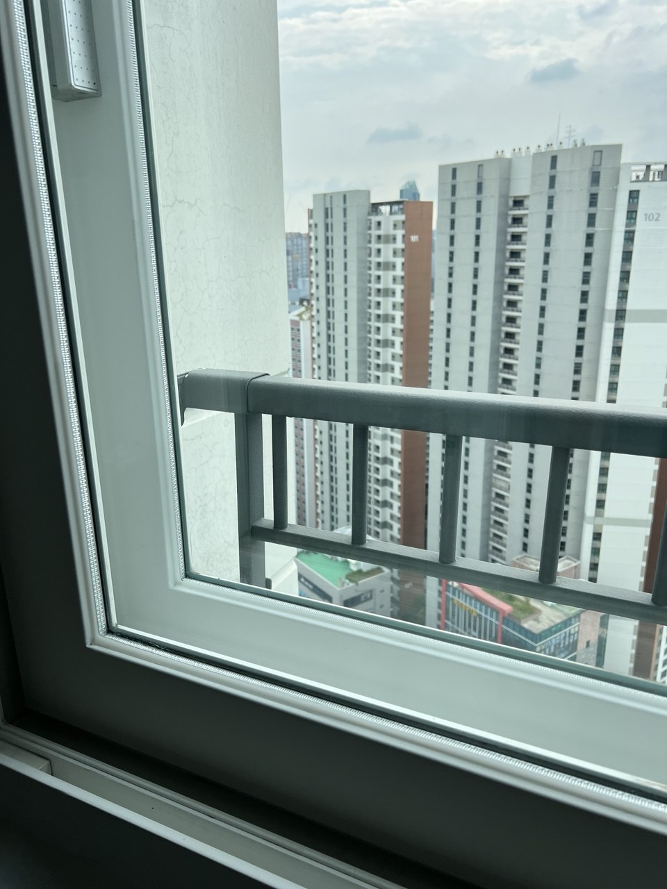 incheon-yongheyon-skview-windowcleaning10